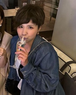 Ｆ(隠れ巨乳)